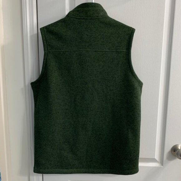 *NWT* Field & Stream Men's Dark Green Sweater Fleece Vest. Side MEDIUM - Picture 2 of 4